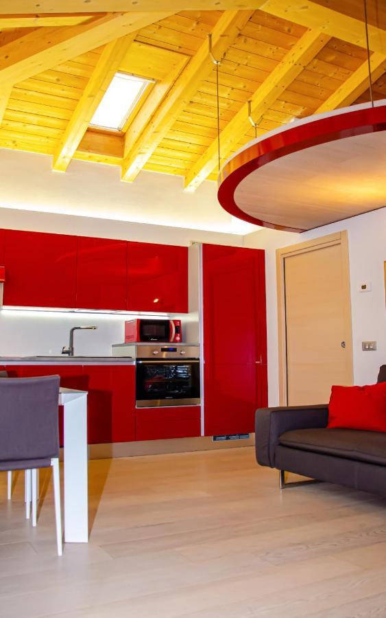 Holiday House Viola Тирано Экстерьер фото